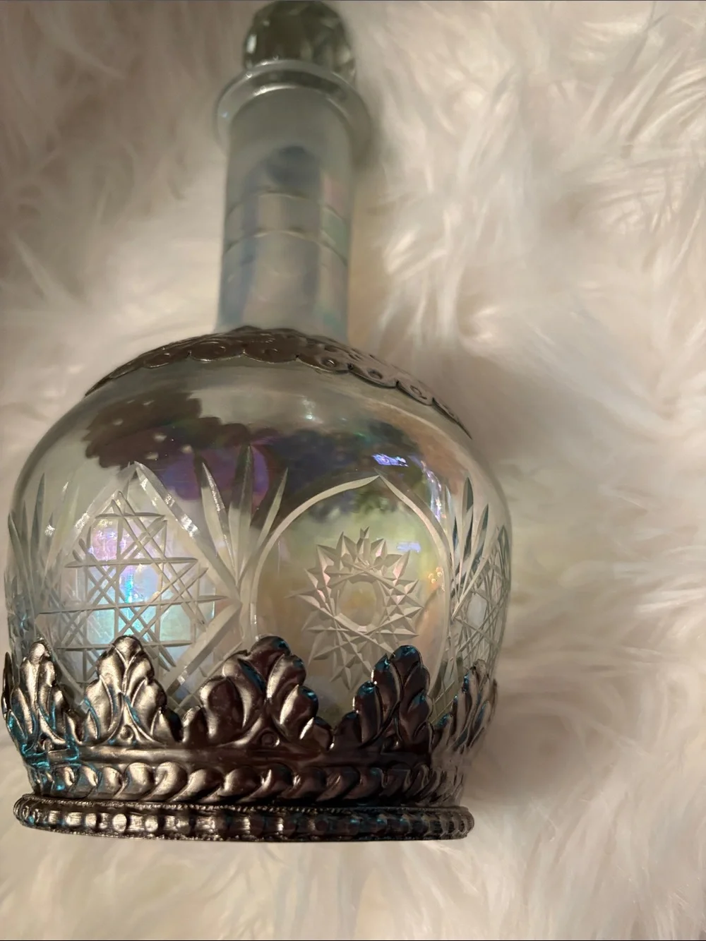 N/A beautiful iridescent
